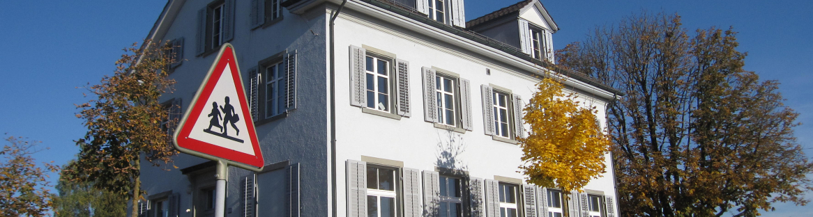 Schule Aussenwachten